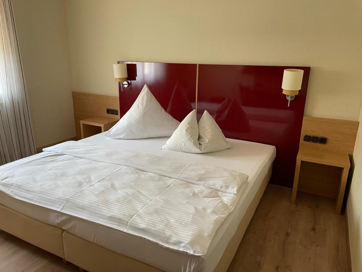 Hotel Paffhausen Wirges Ngoại thất bức ảnh